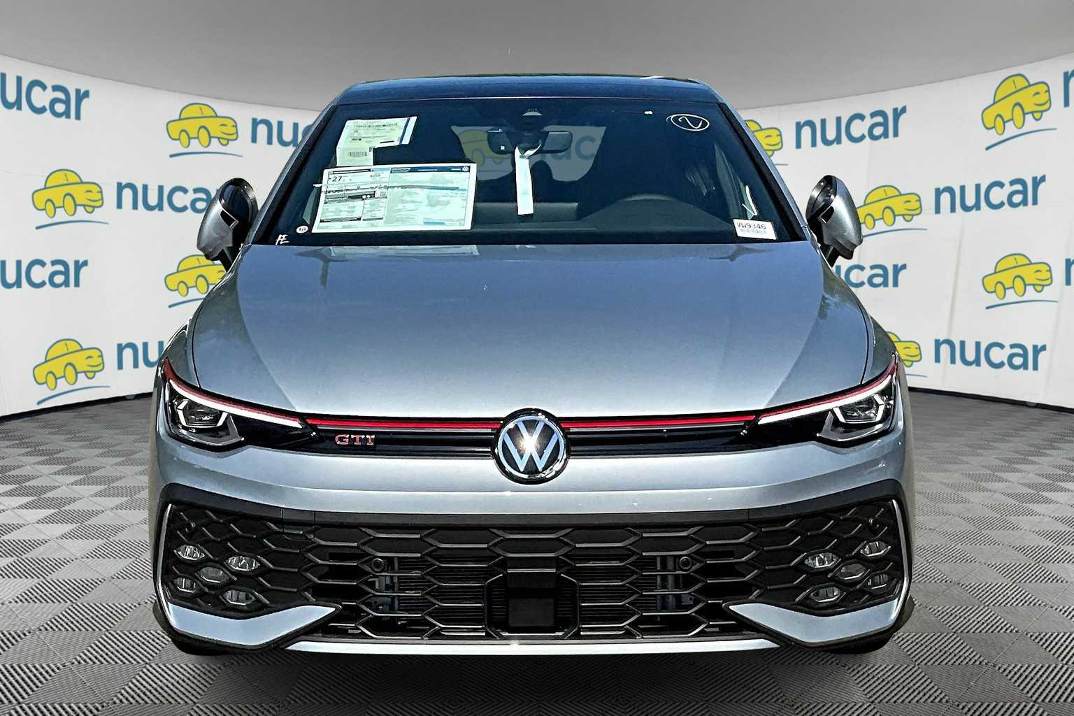 2025 Volkswagen Golf GTI SE - Photo 3