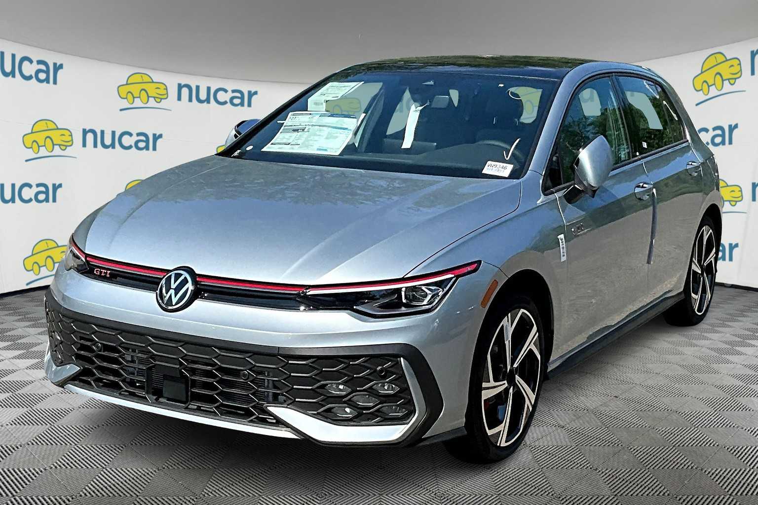 2025 Volkswagen Golf GTI SE - Photo 4
