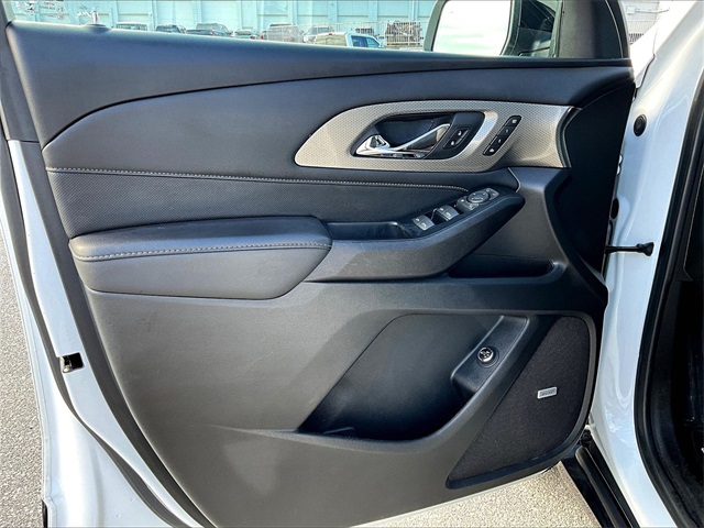 2023 Chevrolet Traverse Premier - Photo 9