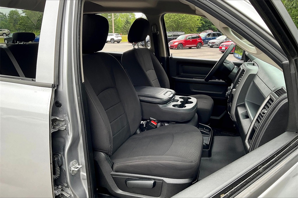 2020 Ram 1500 Classic Express - Photo 11