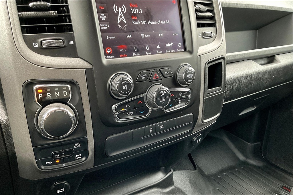 2020 Ram 1500 Classic Express - Photo 12