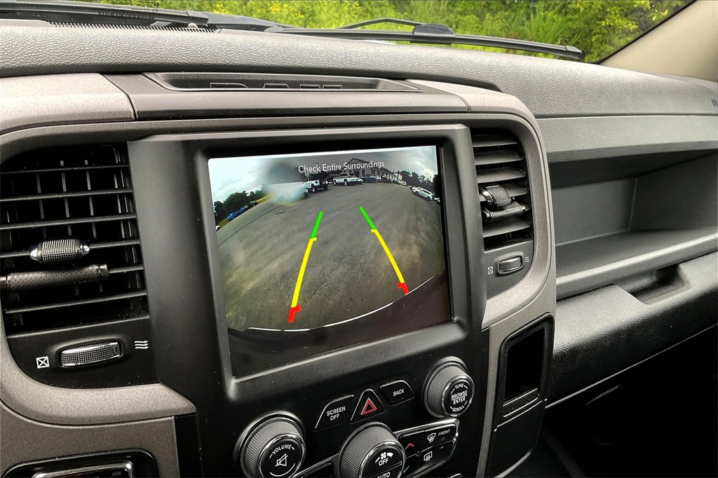 2020 Ram 1500 Classic Express - Photo 16