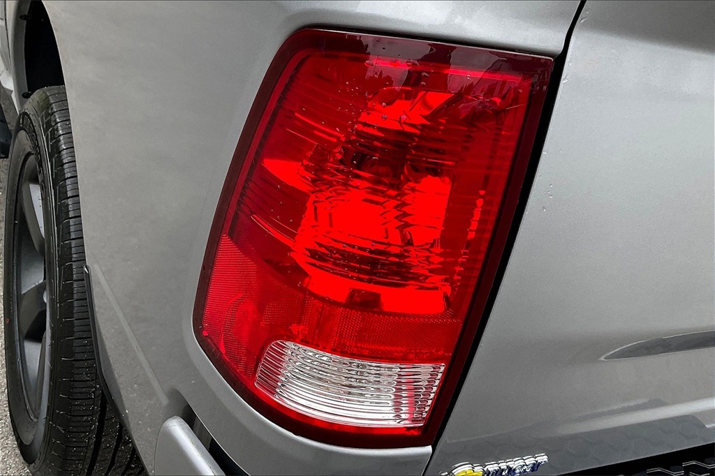 2020 Ram 1500 Classic Express - Photo 31