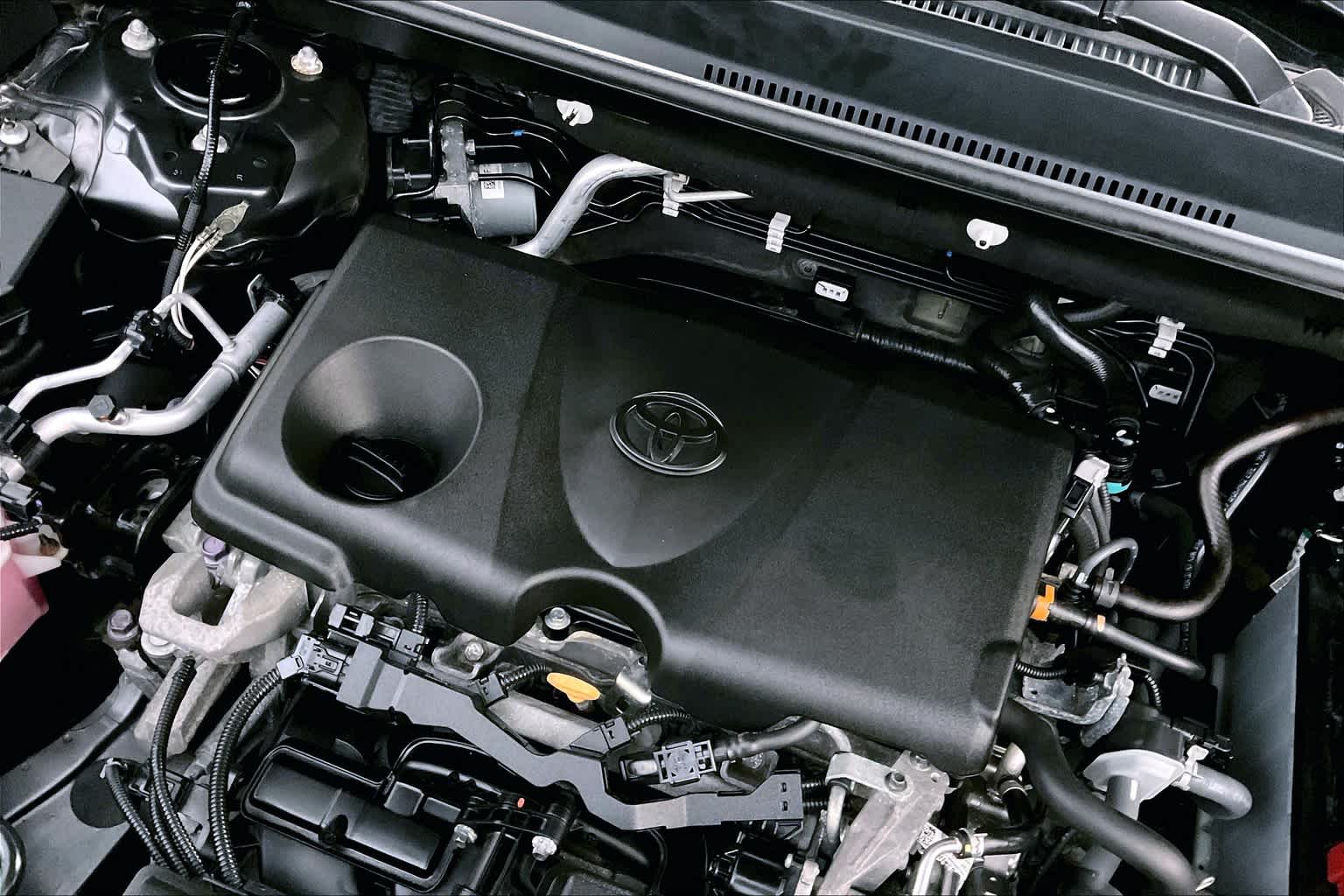 2020 Toyota RAV4 XLE - Photo 36