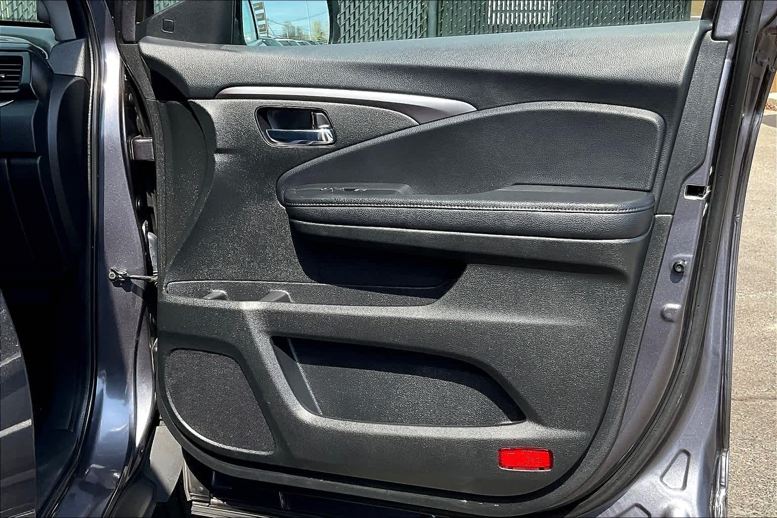 2022 Honda Pilot EX-L - Photo 12