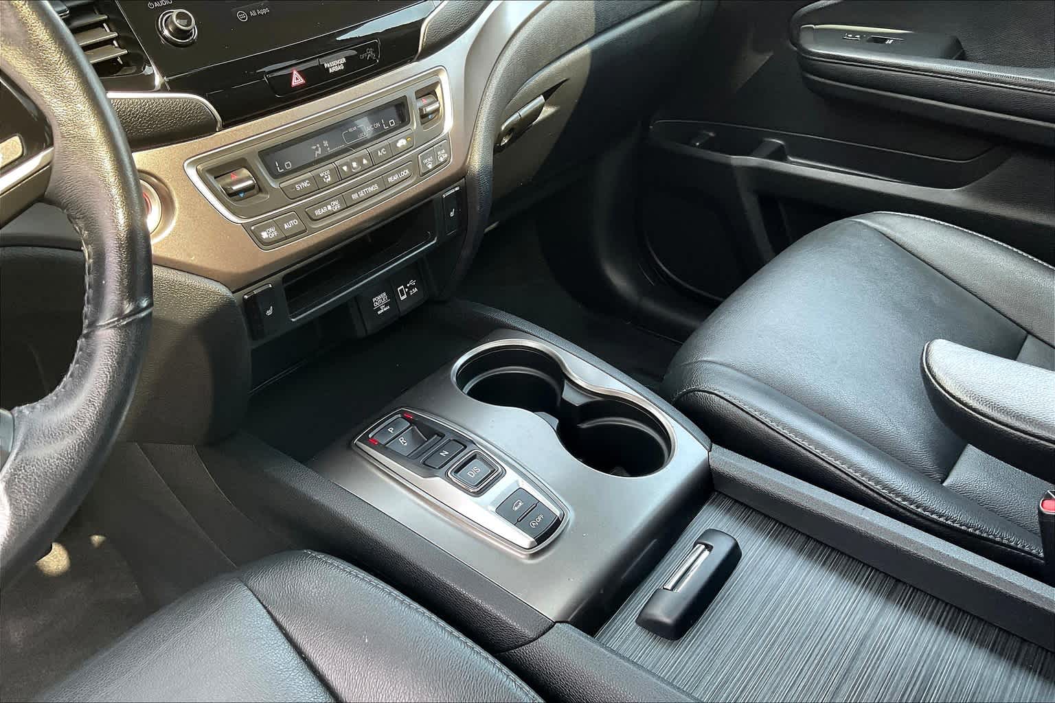 2022 Honda Pilot EX-L - Photo 21