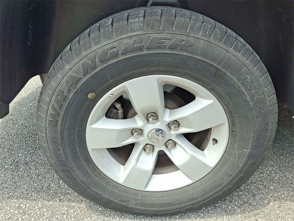 2023 Ram 1500 Classic SLT - Photo 7