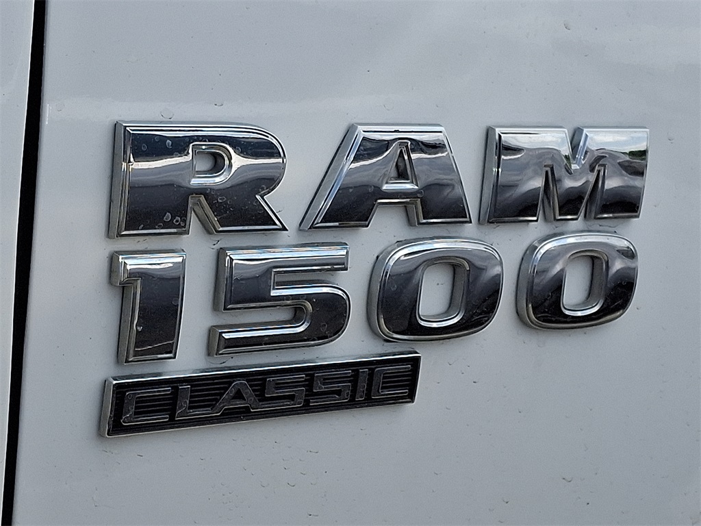 2023 Ram 1500 Classic SLT - Photo 9