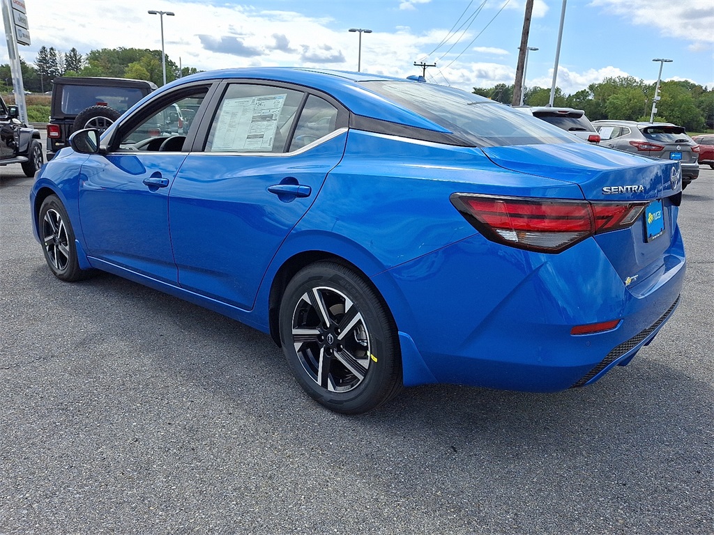 2025 Nissan Sentra SV - Photo 3