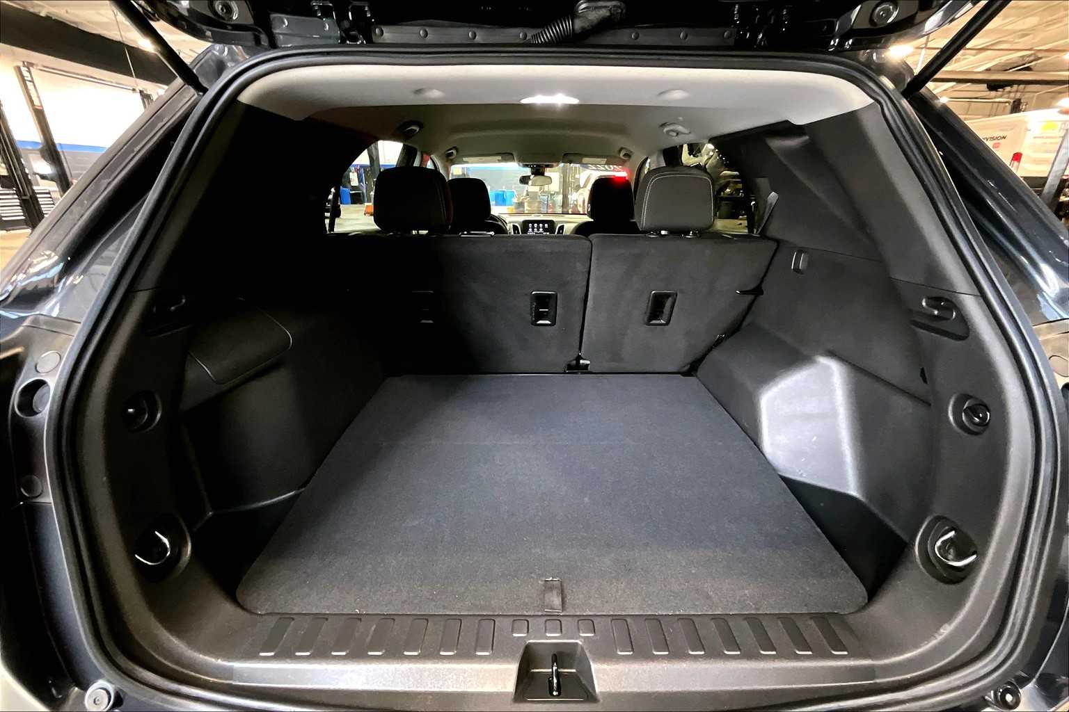 2022 Chevrolet Equinox LS - Photo 17