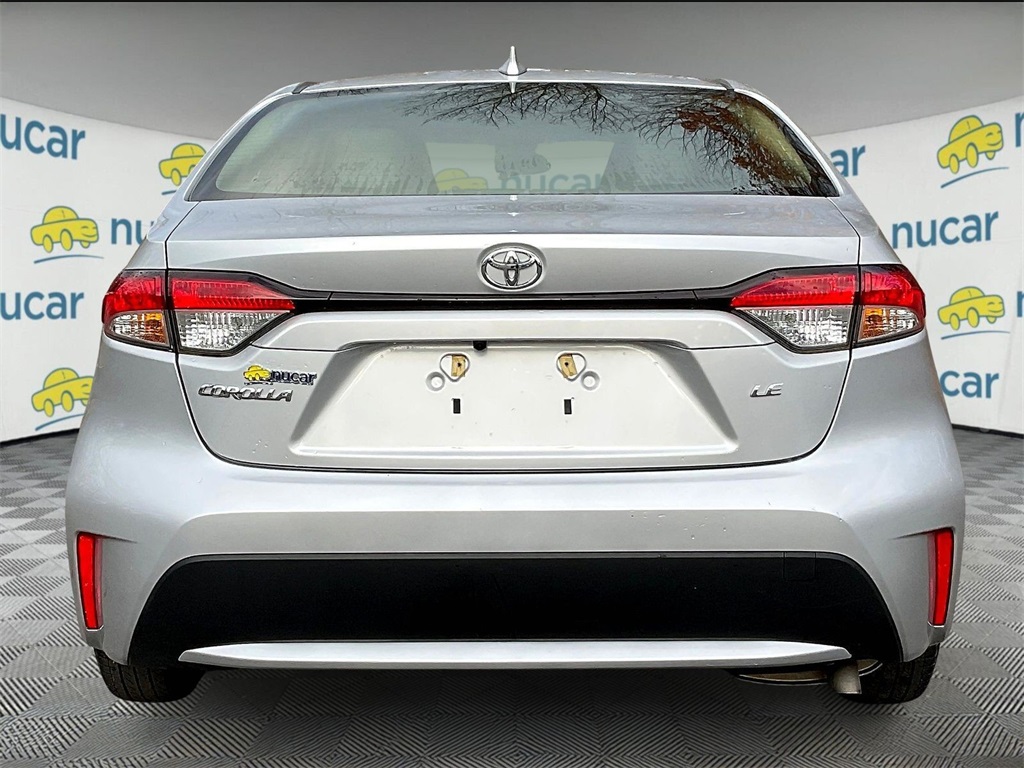 2022 Toyota Corolla LE - Photo 5