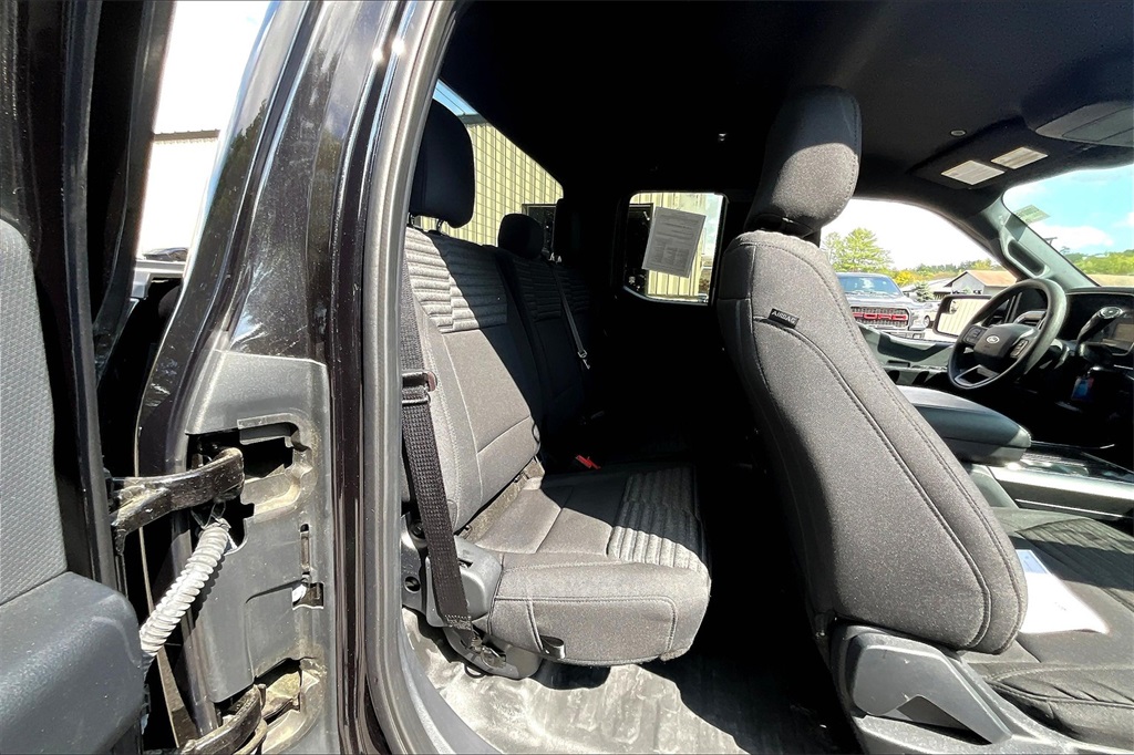 2023 Ford F-150 XL - Photo 16