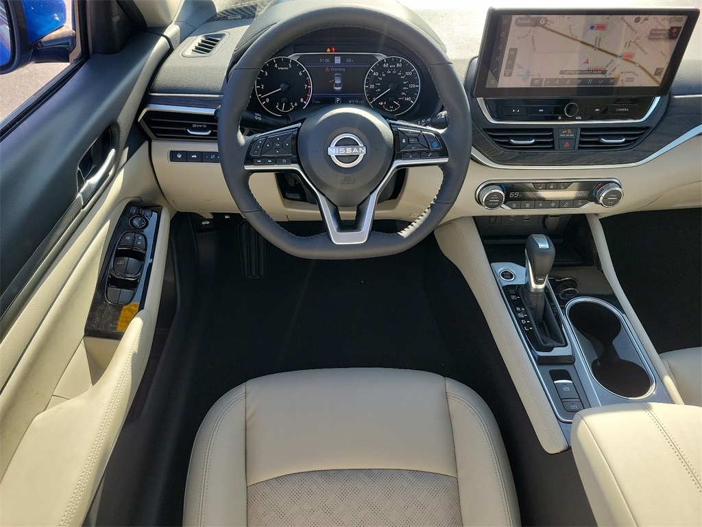 2025 Nissan Altima 2.5 SL - Photo 7