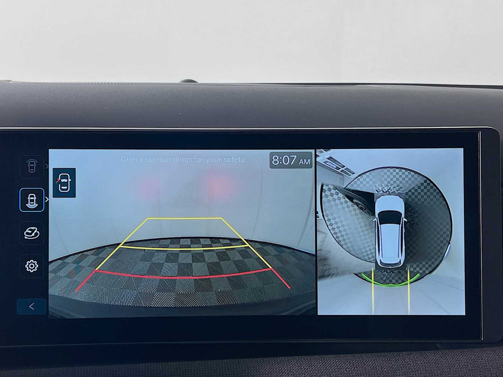 2025 Hyundai Tucson Hybrid Limited photo 8