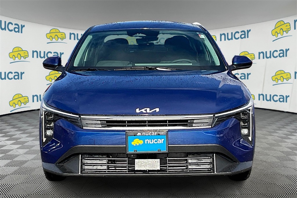 2025 Kia K4 LXS - Photo 2