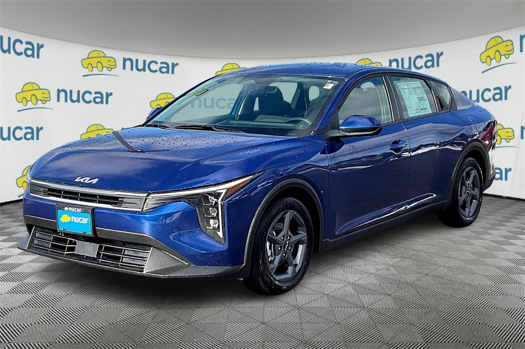 2025 Kia K4 LXS - Photo 4