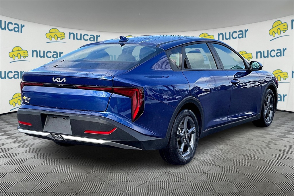 2025 Kia K4 LXS - Photo 7