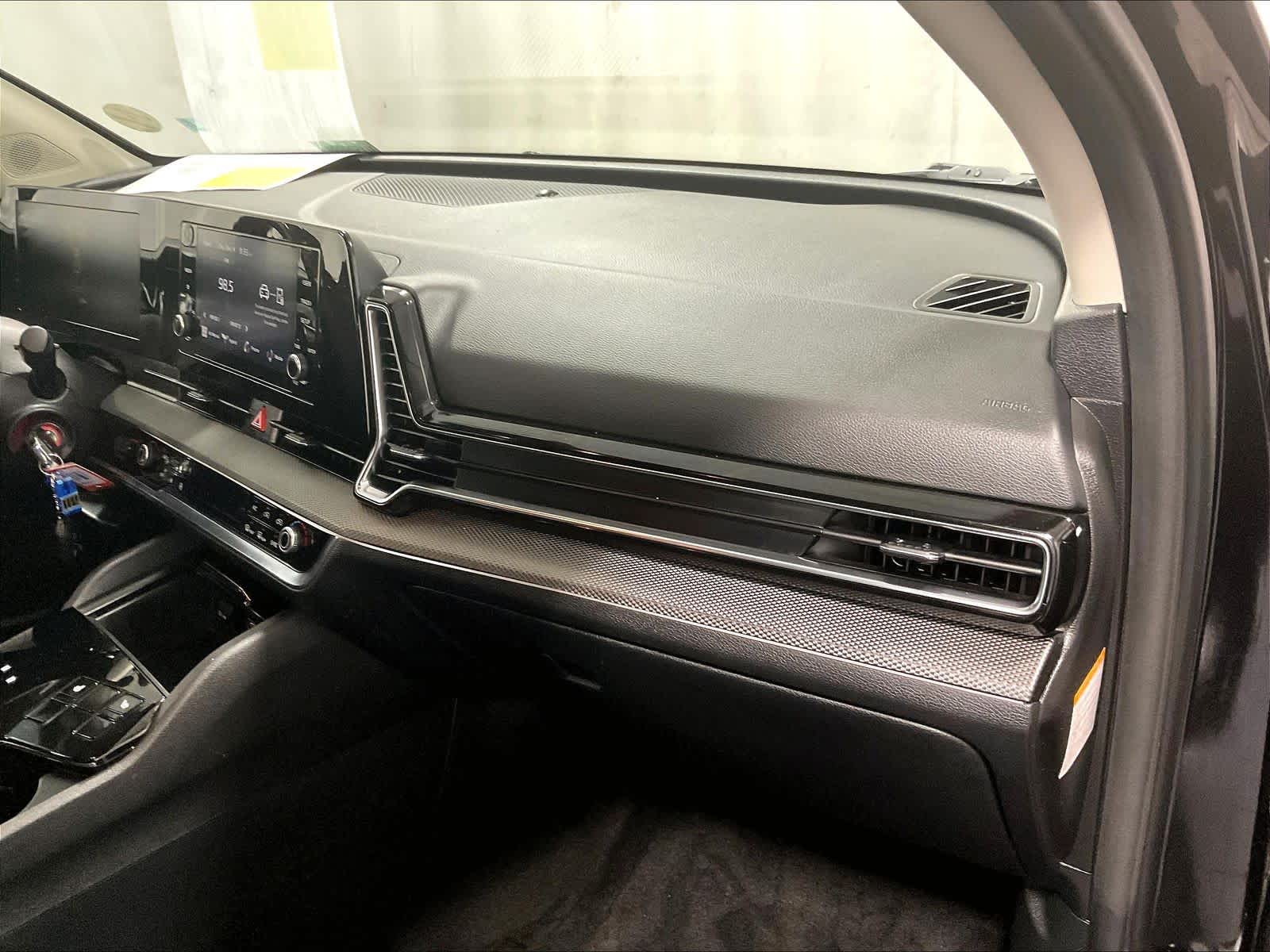 2023 Kia Sportage Hybrid LX - Photo 13