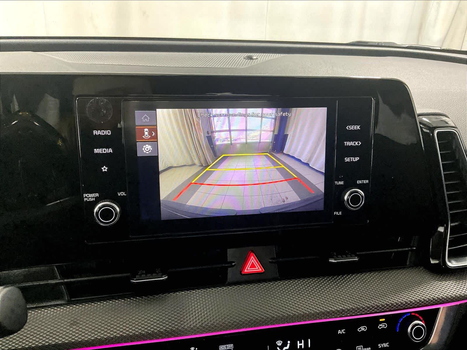 2023 Kia Sportage Hybrid LX - Photo 19