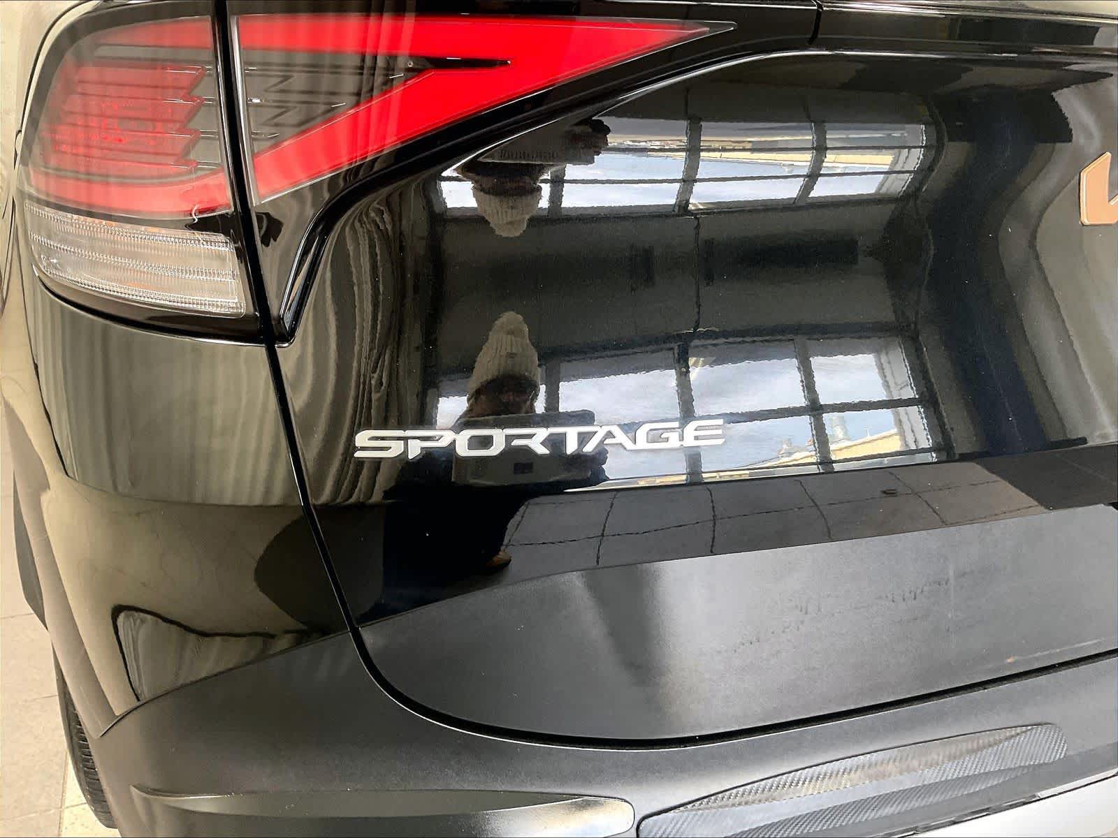 2023 Kia Sportage Hybrid LX - Photo 28