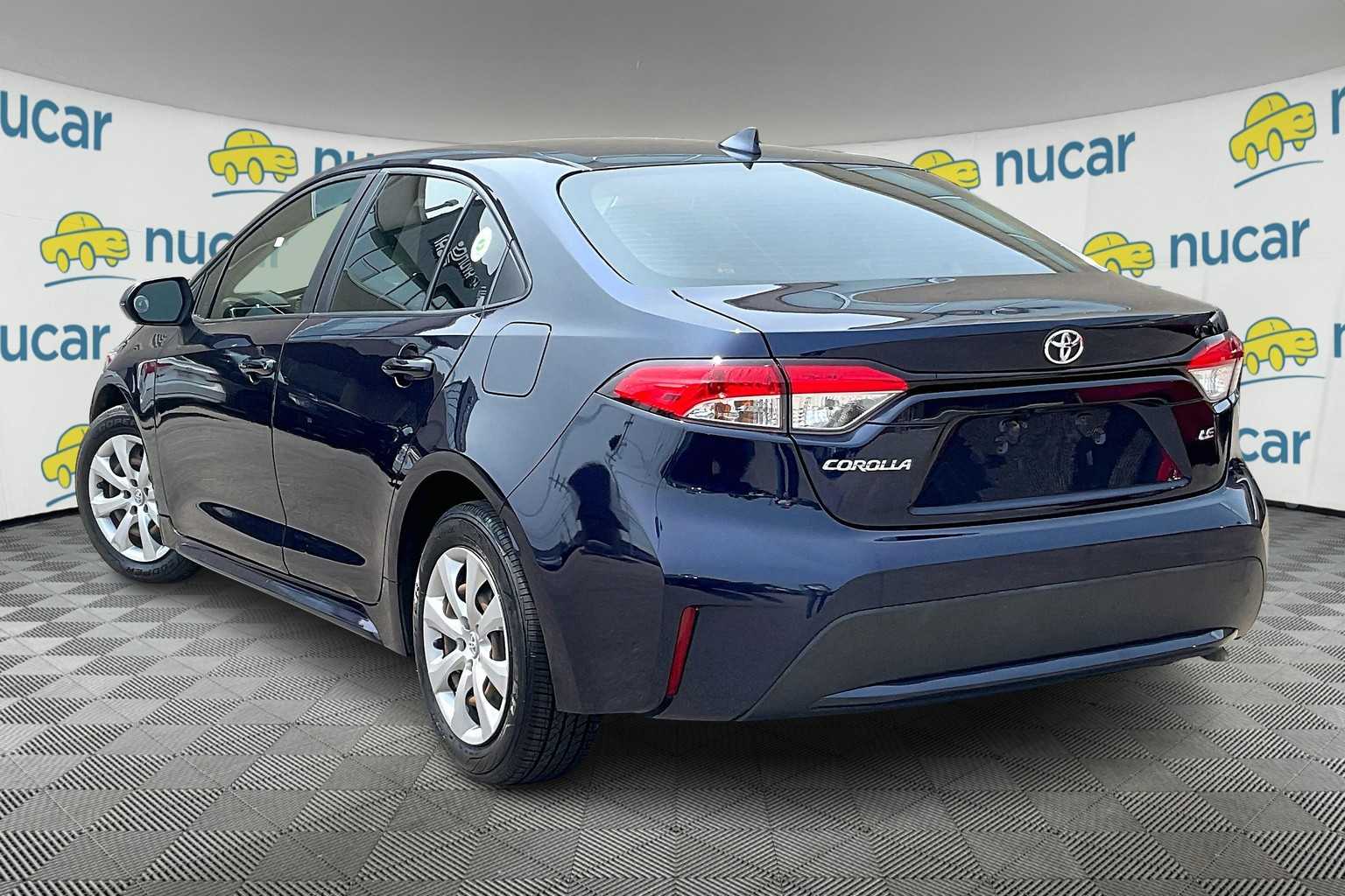 2020 Toyota Corolla LE - Photo 4