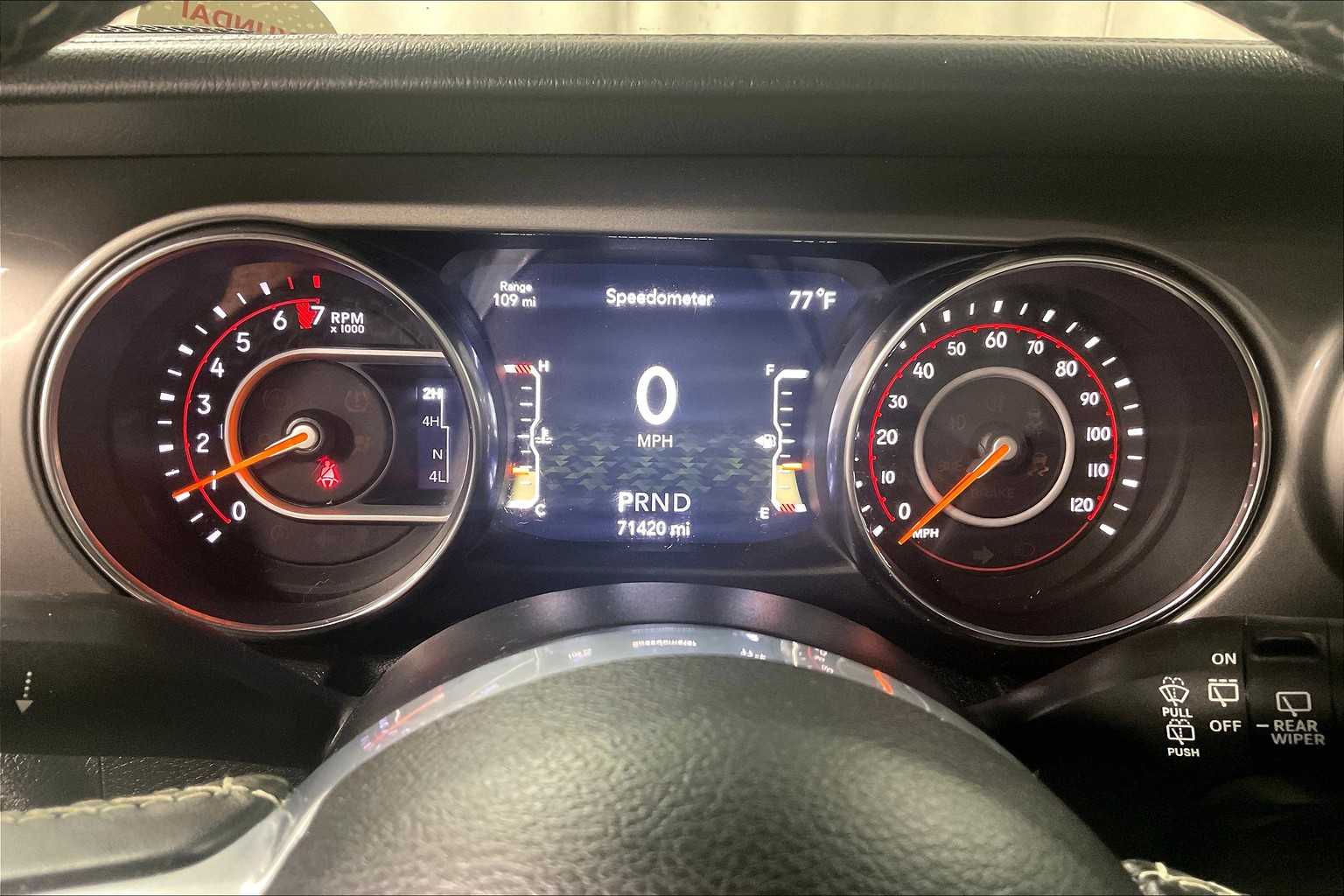 2020 Jeep Wrangler Unlimited Sahara - Photo 25
