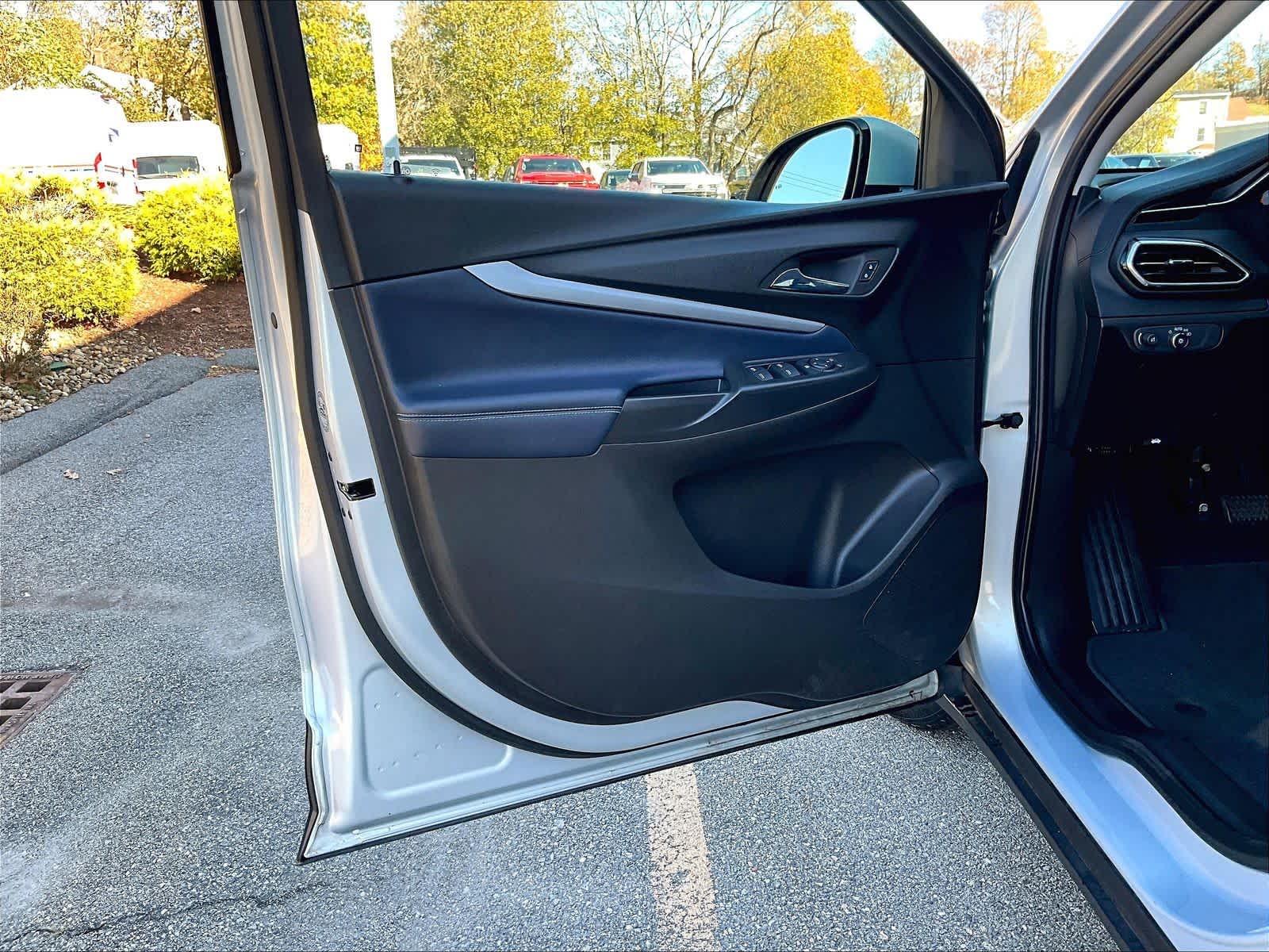 2023 Chevrolet Bolt EUV LT - Photo 9