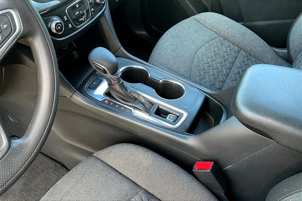 2023 Chevrolet Equinox LT - Photo 19