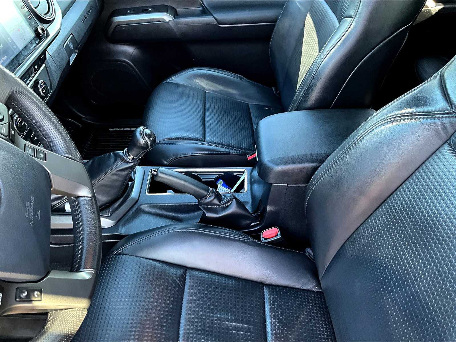 2020 Toyota Tacoma TRD Sport - Photo 20