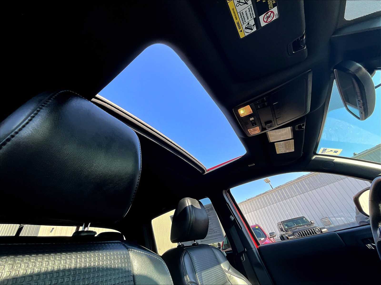 2020 Toyota Tacoma TRD Sport - Photo 22