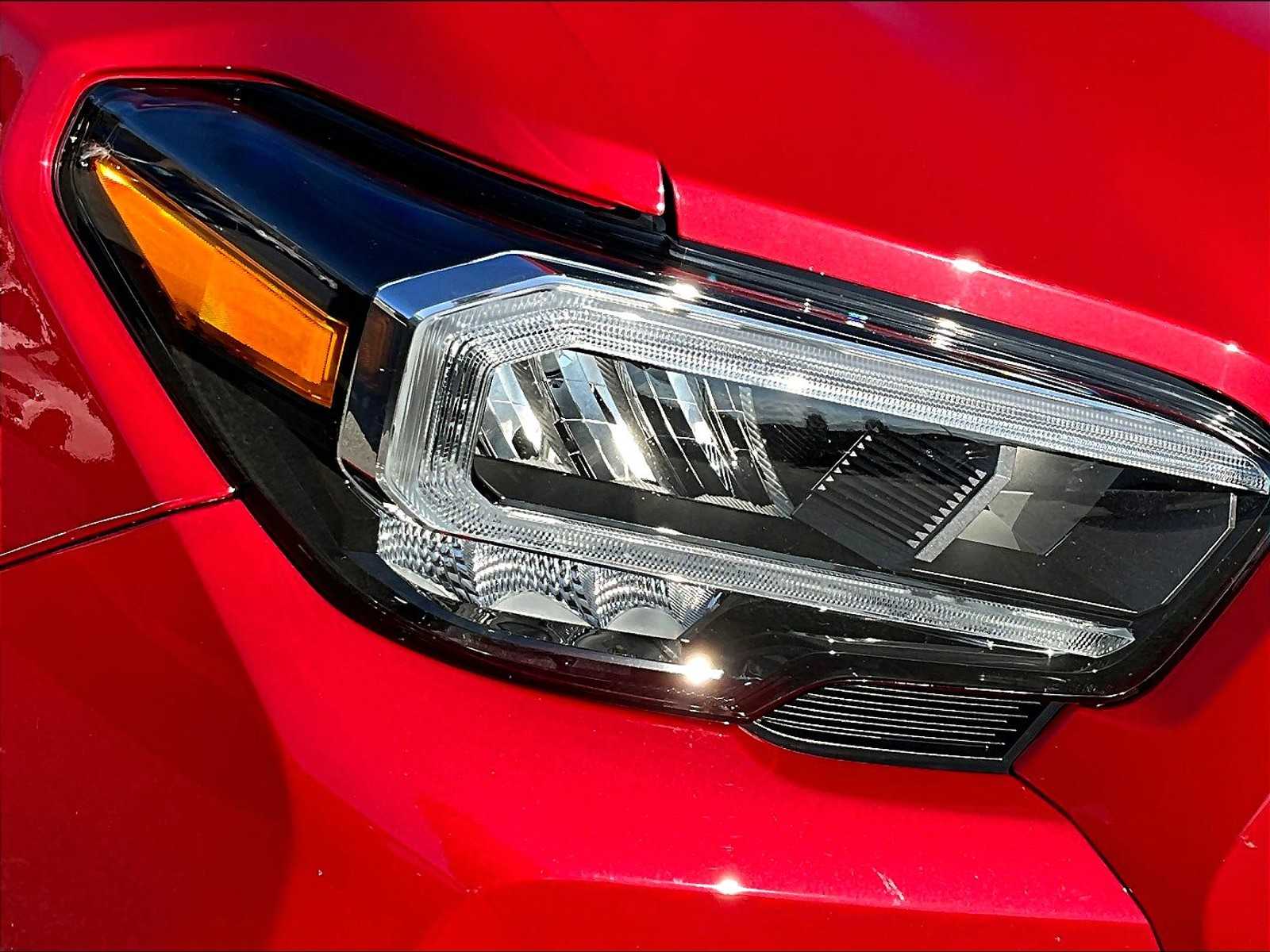 2020 Toyota Tacoma TRD Sport - Photo 32