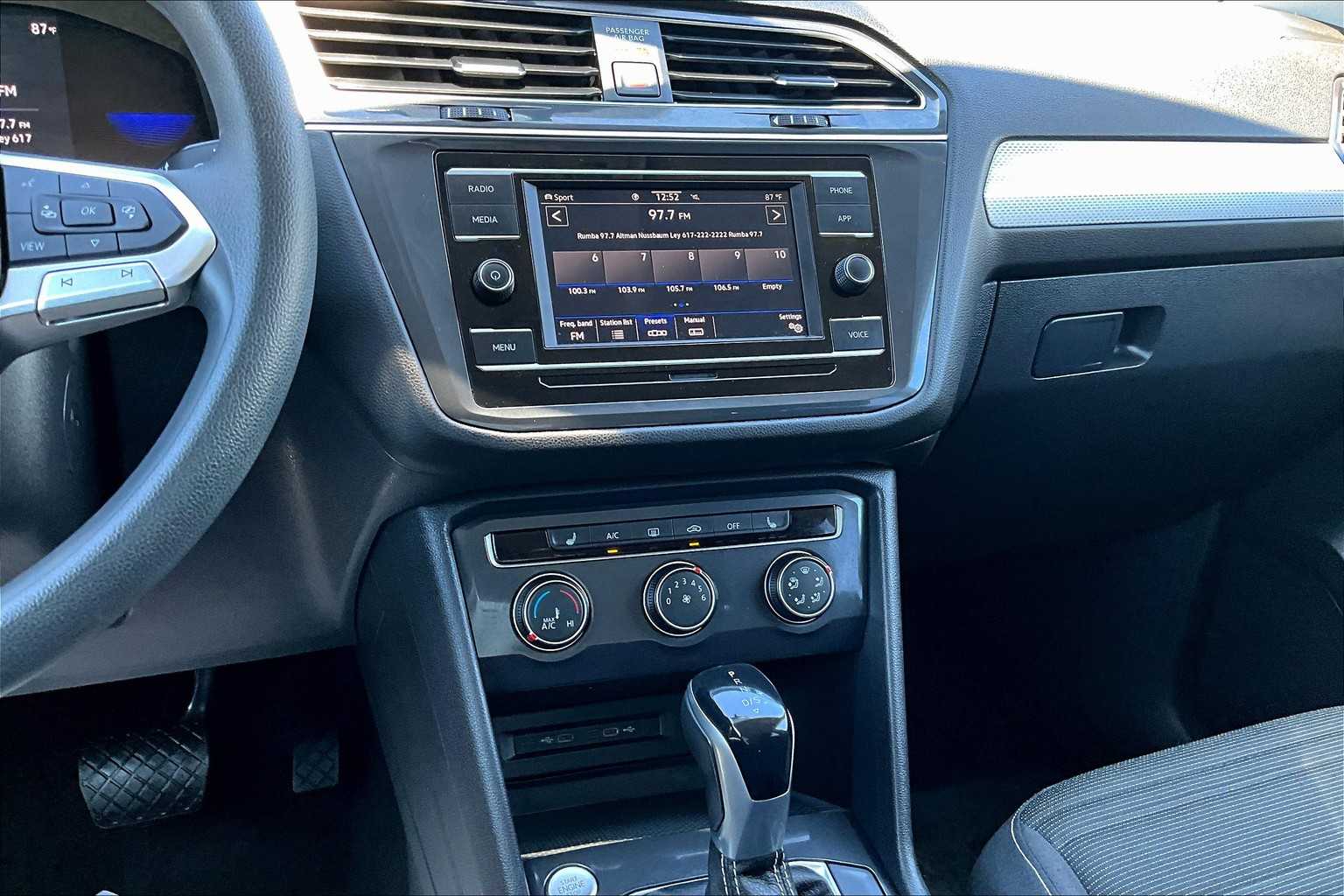 2022 Volkswagen Tiguan S - Photo 18