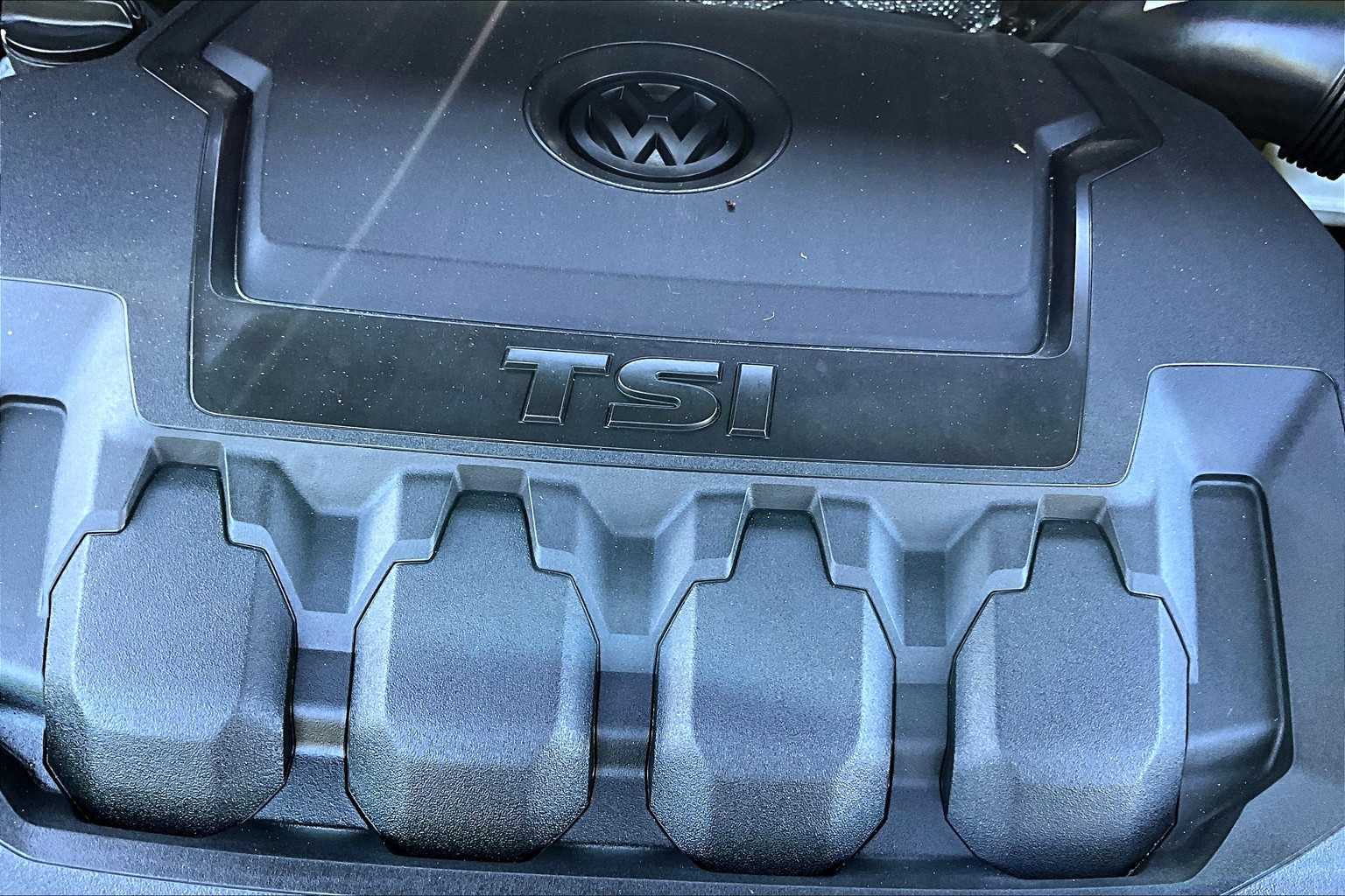 2022 Volkswagen Tiguan S - Photo 32