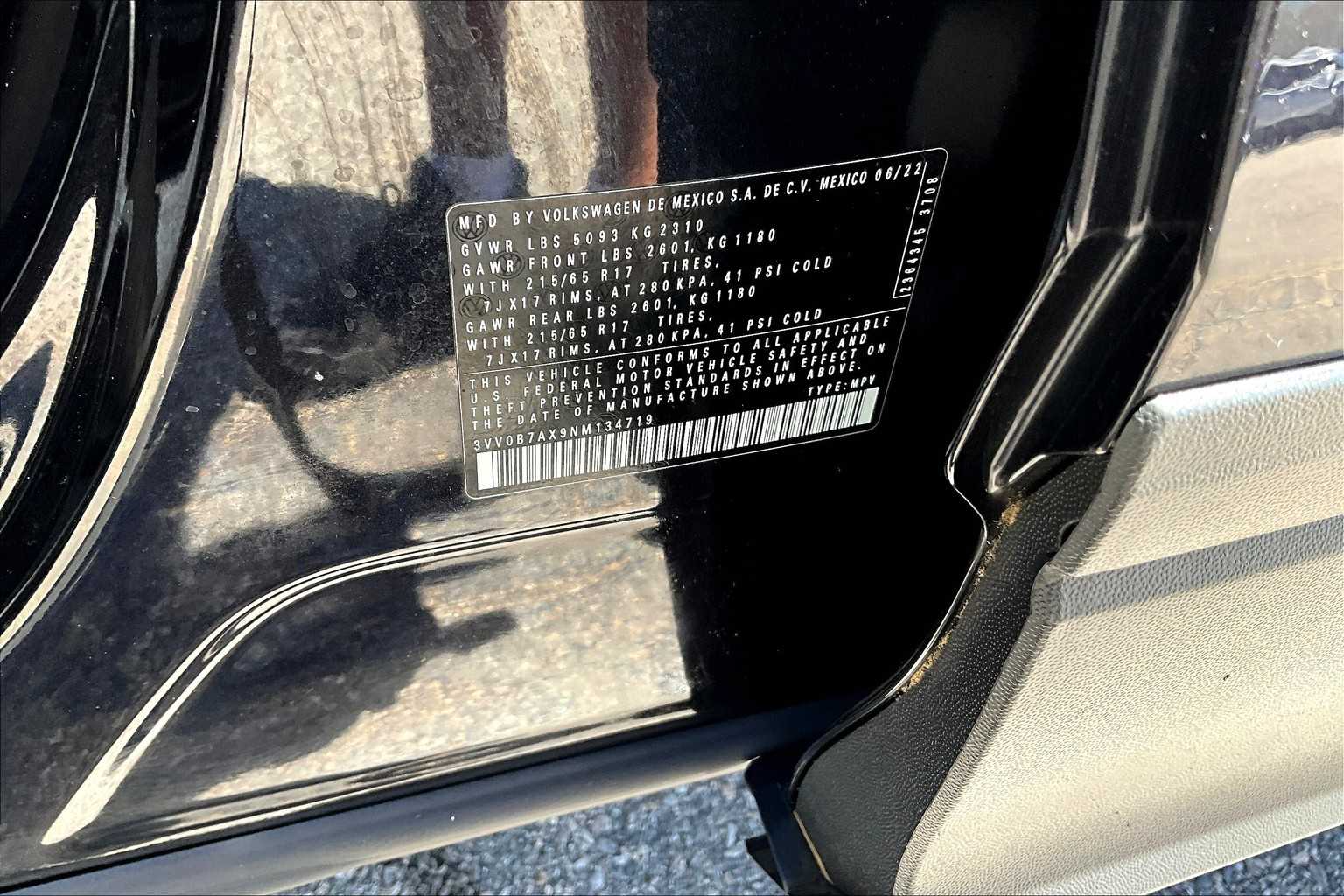 2022 Volkswagen Tiguan S - Photo 33