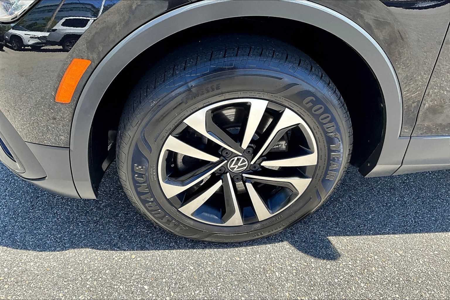 2022 Volkswagen Tiguan S - Photo 7