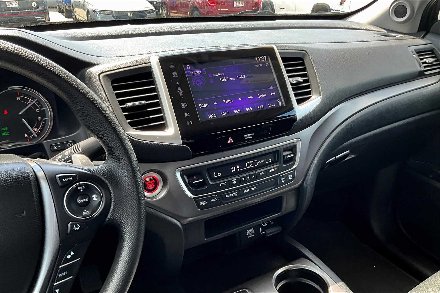 2020 Honda Ridgeline Sport - Photo 18