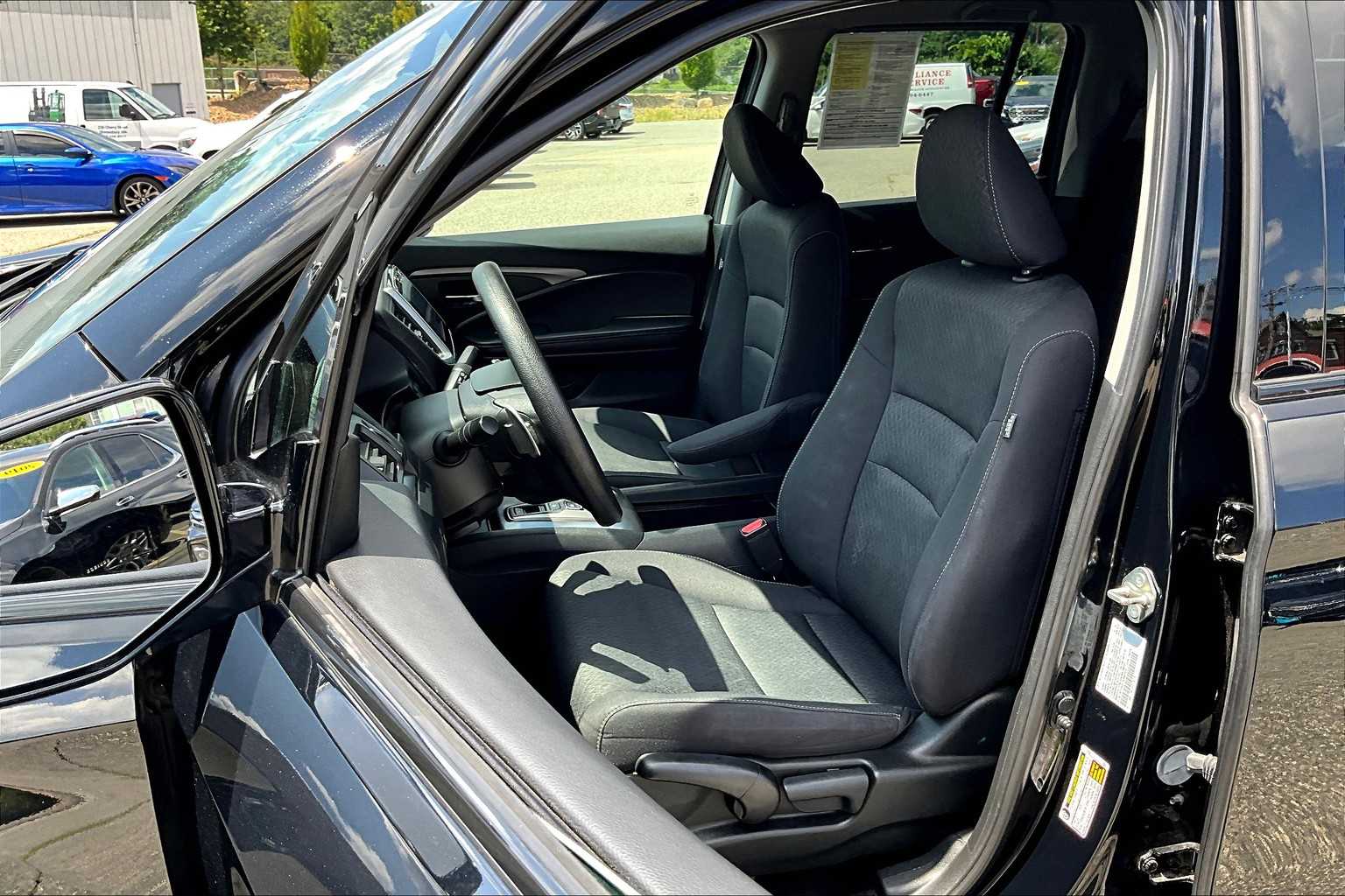 2020 Honda Ridgeline Sport - Photo 10