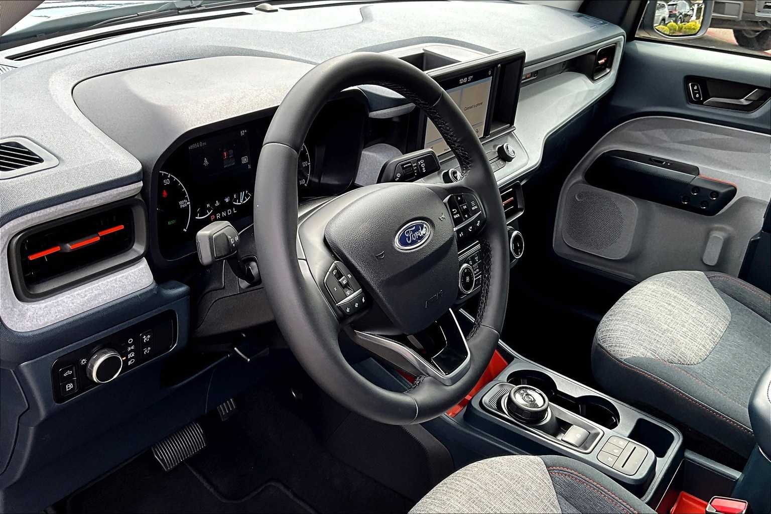 2023 Ford Maverick XLT - Photo 8