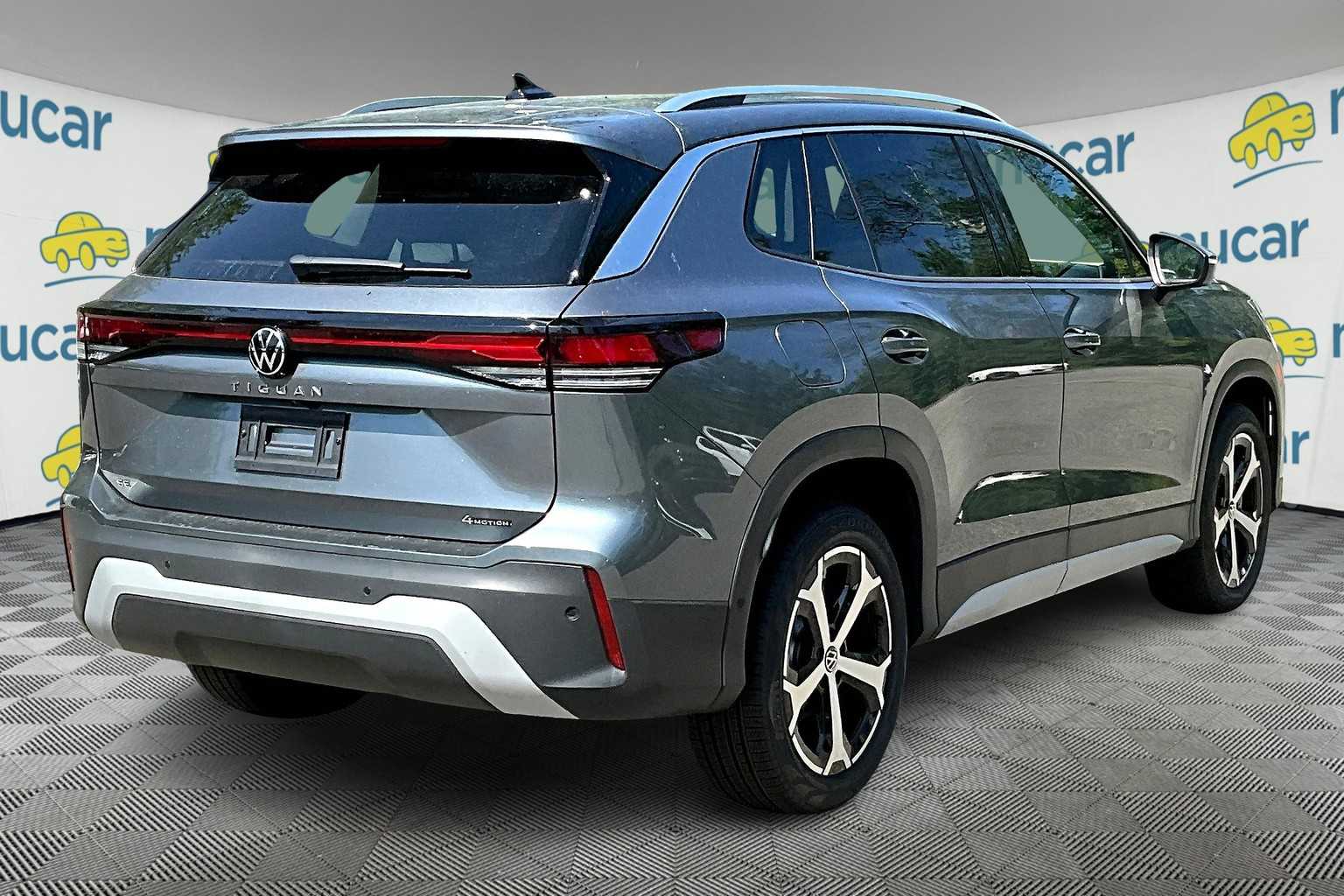 2025 Volkswagen Tiguan SE - Photo 7