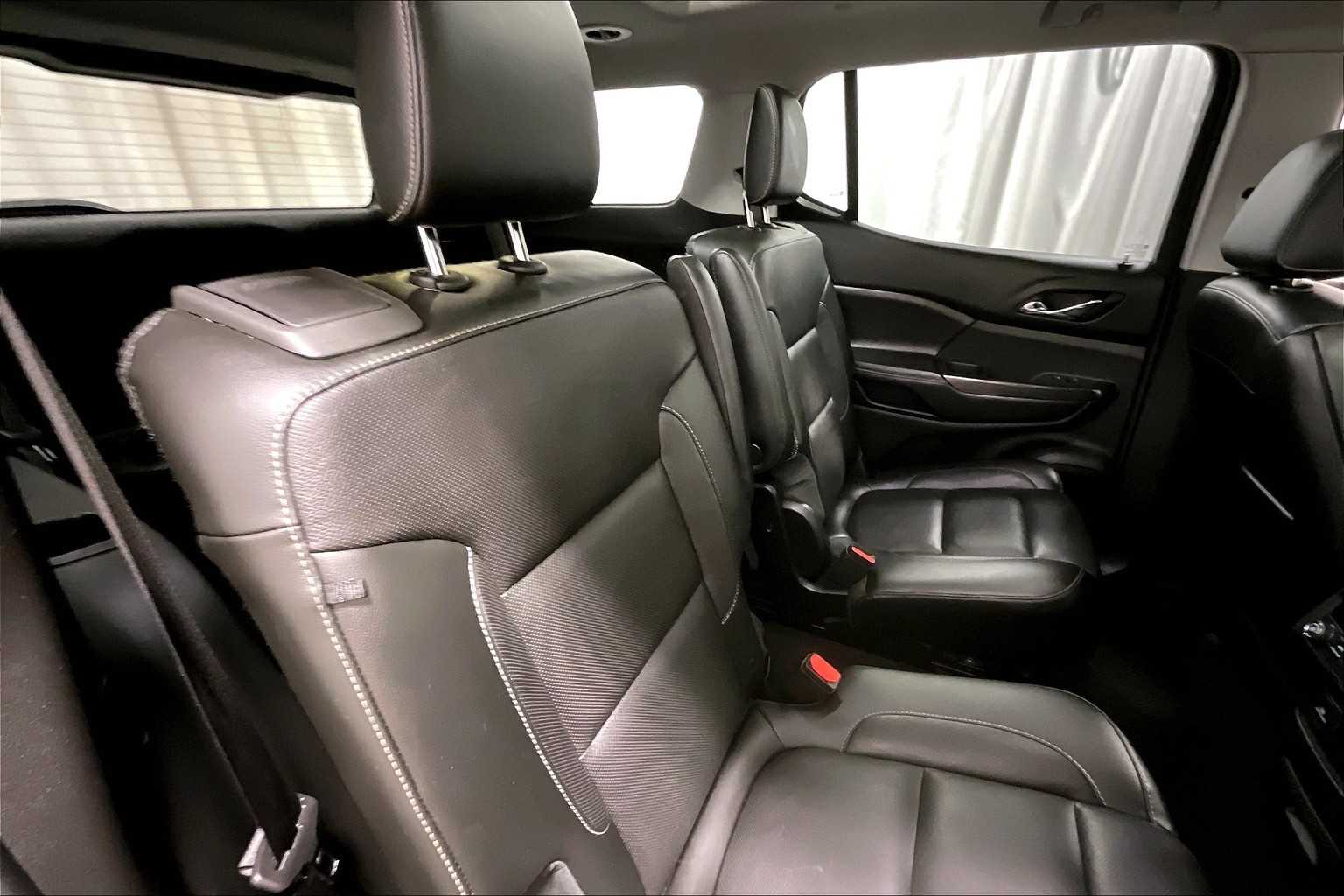 2019 GMC Acadia SLT - Photo 16