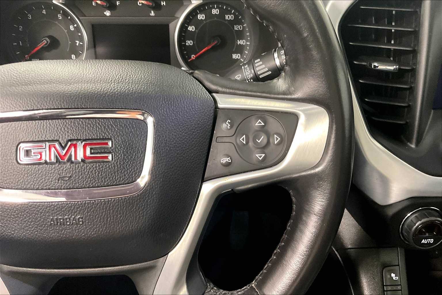 2019 GMC Acadia SLT - Photo 24