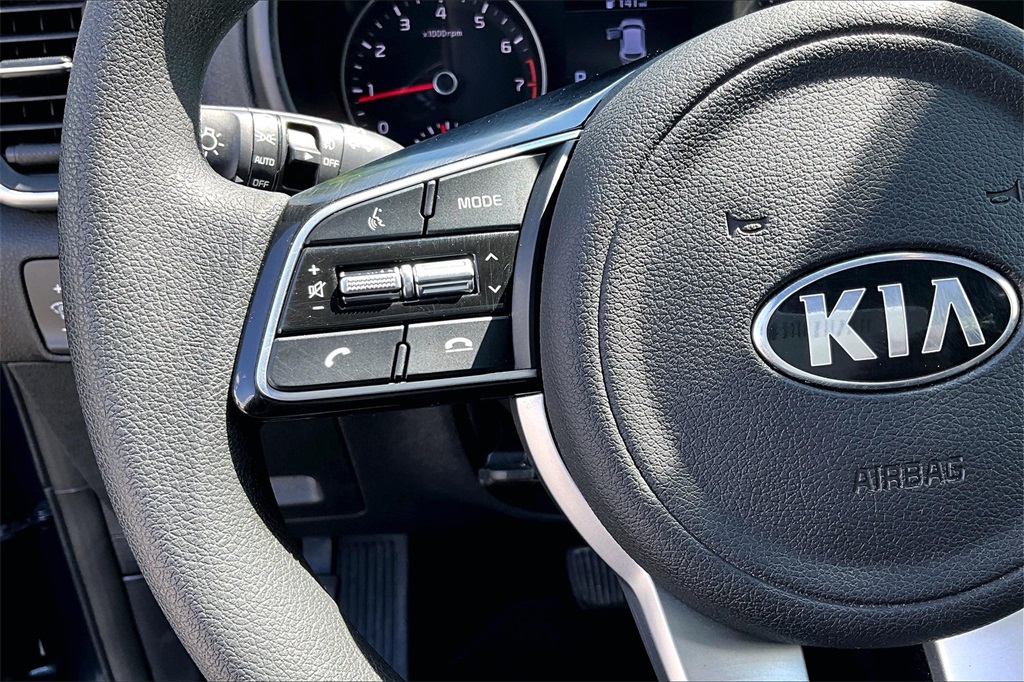 2022 Kia Sportage LX - Photo 23