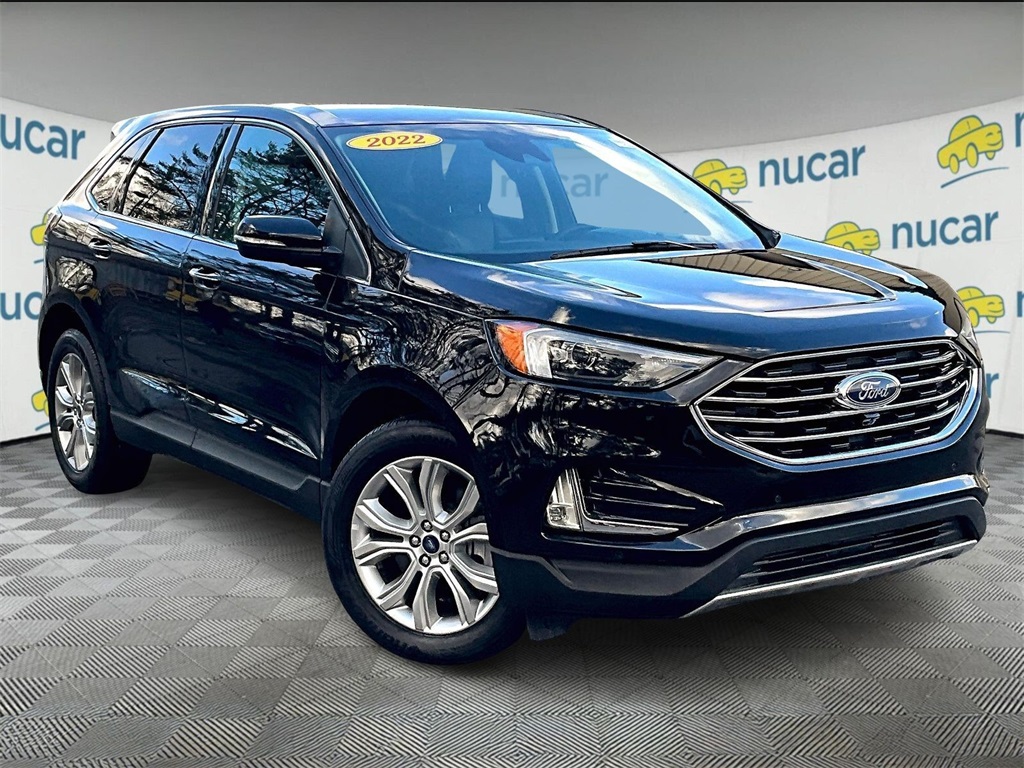 2022 Ford Edge Titanium