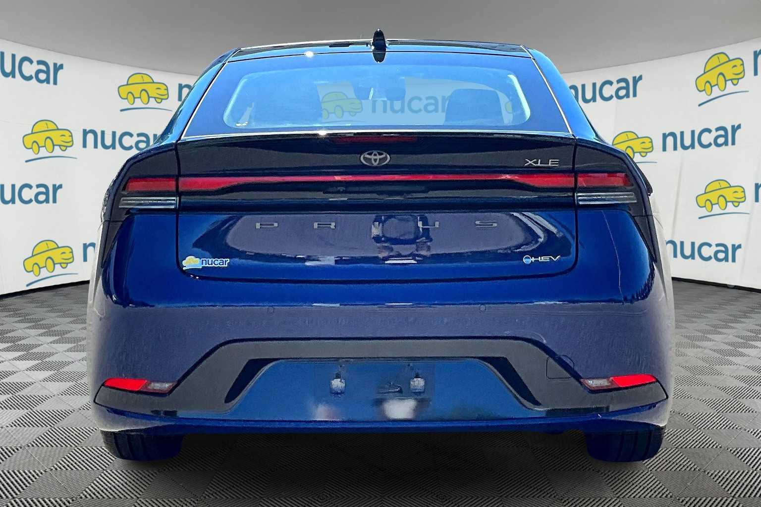 2024 Toyota Prius XLE - Photo 5