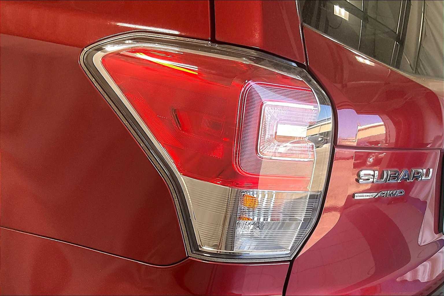 2018 Subaru Forester Premium - Photo 32