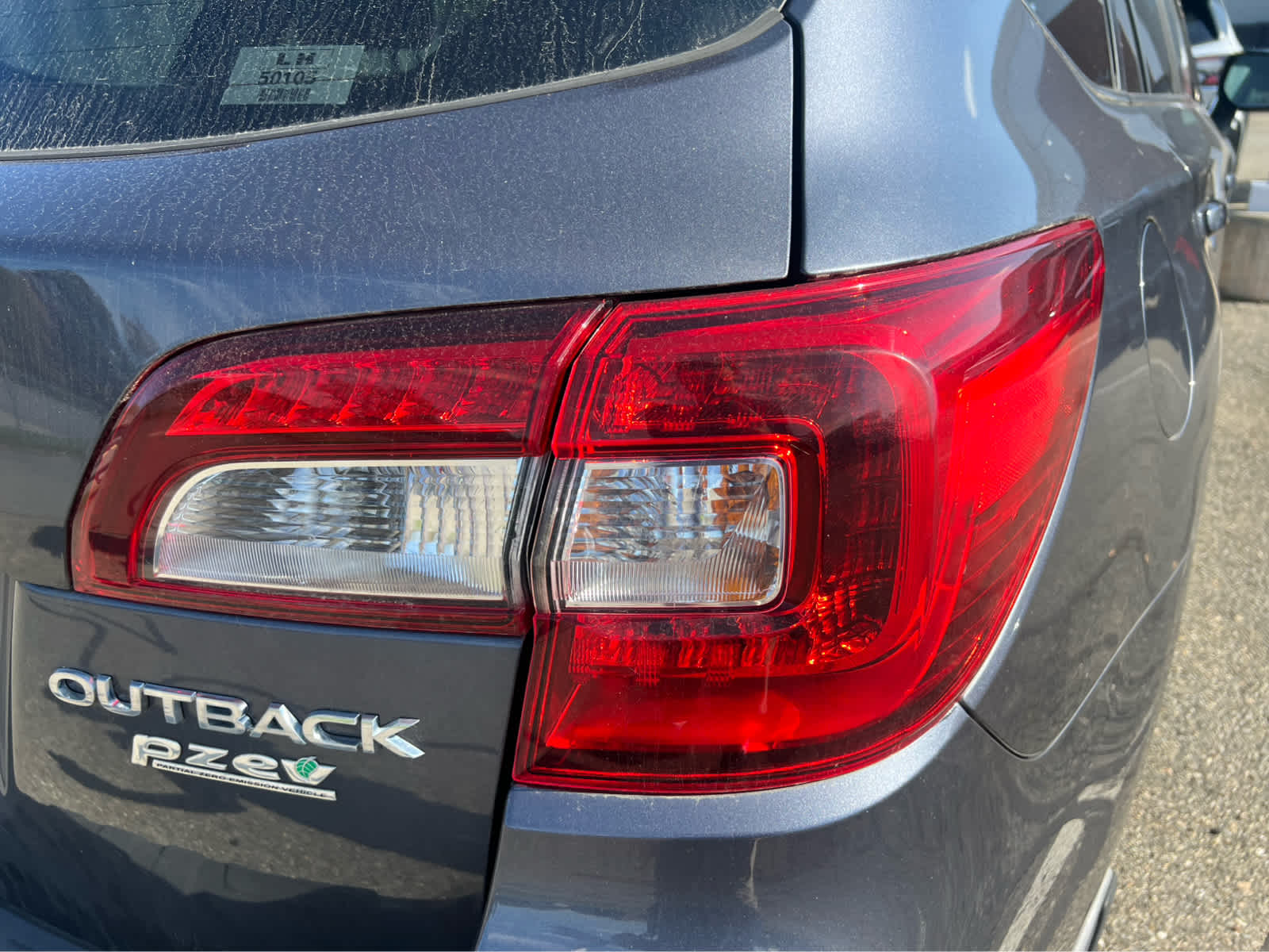 2017 Subaru Outback Premium - Photo 11