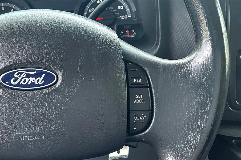 2018 Ford E-350SD Base - Photo 24