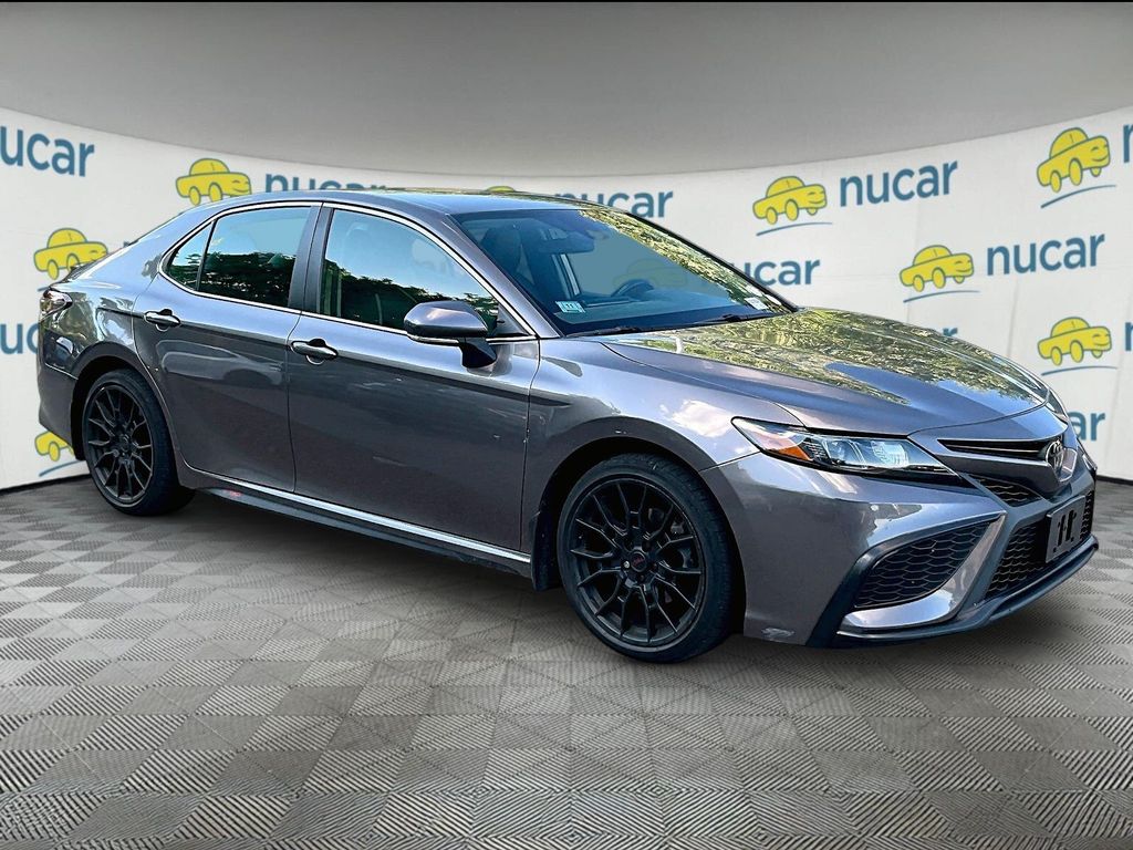 2021 Toyota Camry SE