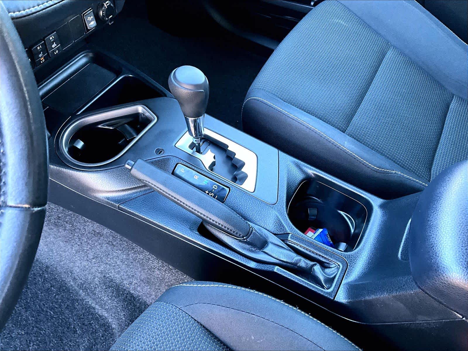 2018 Toyota RAV4 XLE - Photo 20