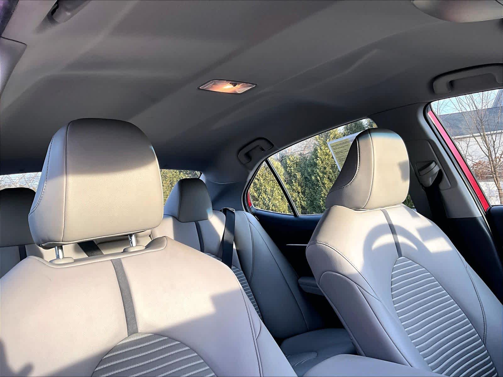 2021 Toyota Camry SE - Photo 22